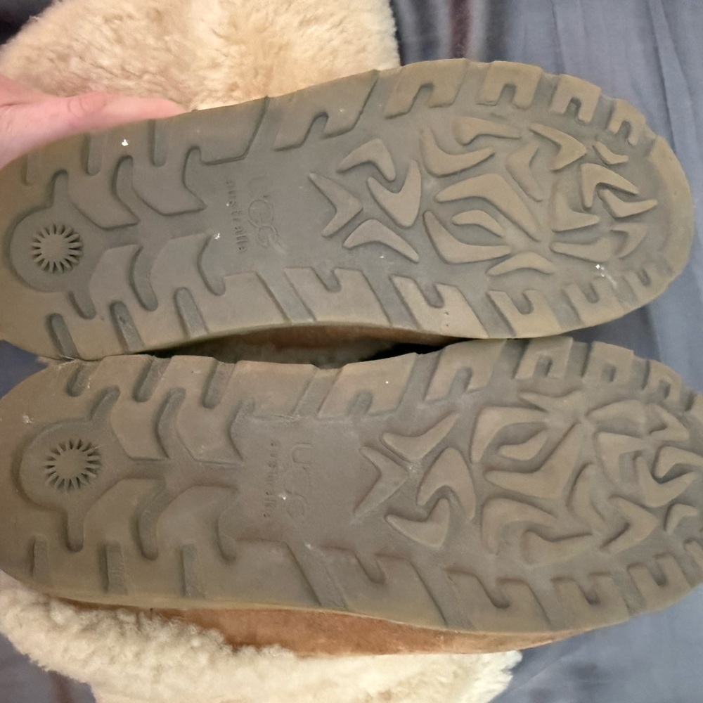 UGG Tan and Cream Winter Boots - Picture 5 of 5